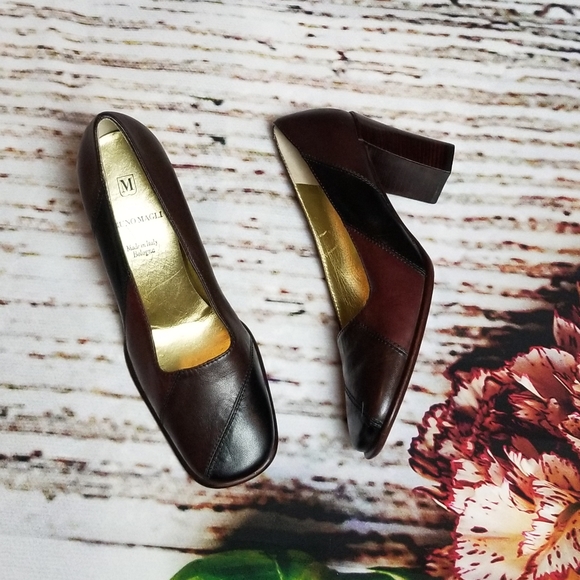 Bruno Magli Leather Pumps - Picture 1 of 8